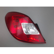 FEU ARRIERE GAUCHE  OPEL CORSA