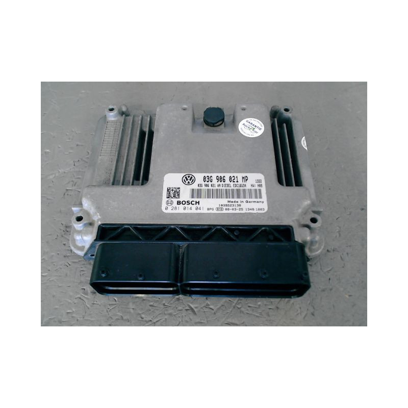 CALCULATEUR MOTEUR VOLKSWAGEN TOURAN