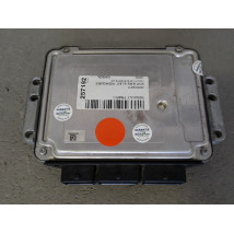 CALCULATEUR MOTEUR RENAULT TRAFIC