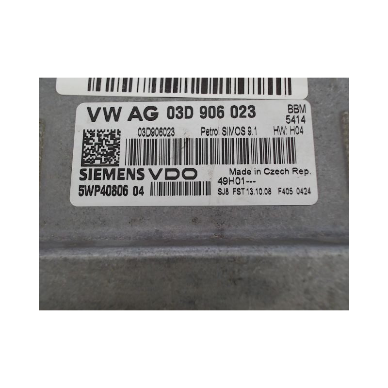 CALCULATEUR MOTEUR VOLKSWAGEN POLO
