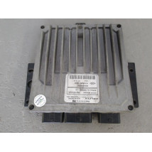 CALCULATEUR MOTEUR RENAULT CLIO