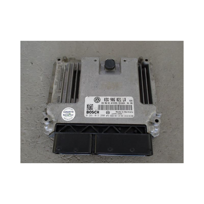 CALCULATEUR MOTEUR VOLKSWAGEN PASSAT