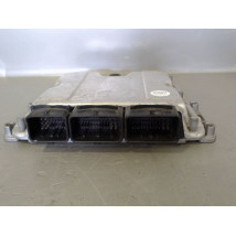 CALCULATEUR MOTEUR RENAULT VEL SATIS