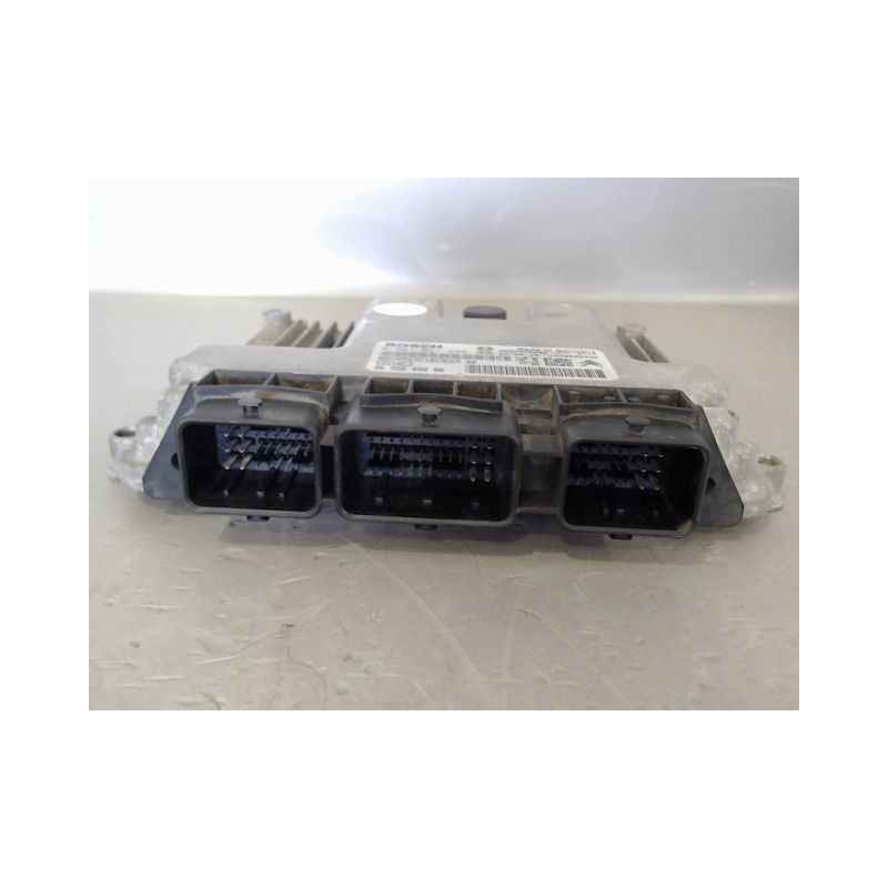CALCULATEUR MOTEUR CITROEN XSARA