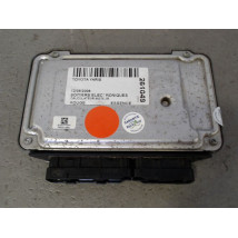 CALCULATEUR MOTEUR TOYOTA YARIS