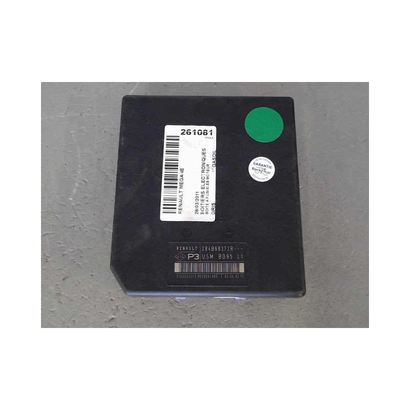 BOITE A FUSIBLES RENAULT MEGANE