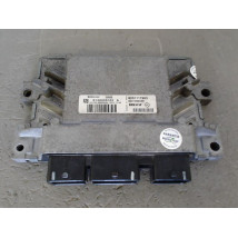 CALCULATEUR MOTEUR RENAULT CLIO