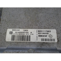CALCULATEUR MOTEUR RENAULT CLIO