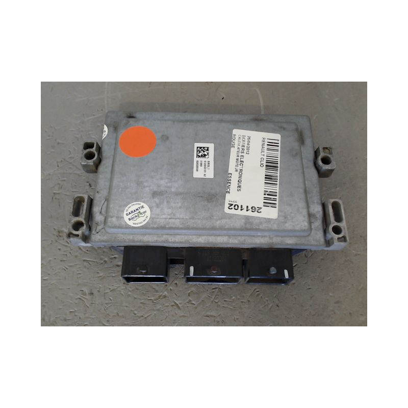 CALCULATEUR MOTEUR RENAULT CLIO