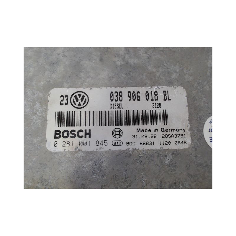 CALCULATEUR MOTEUR VOLKSWAGEN GOLF
