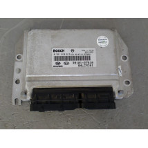 CALCULATEUR MOTEUR HYUNDAI ACCENT