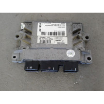 CALCULATEUR MOTEUR RENAULT CLIO