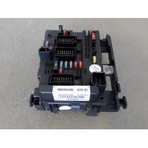 BOITE A FUSIBLES PEUGEOT 307