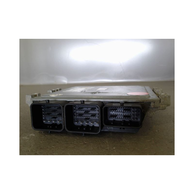 CALCULATEUR MOTEUR CITROEN C4