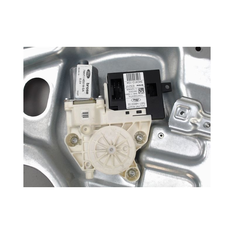 MECANISME LEVE-GLACE AVANT DROIT FORD FOCUS