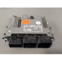 CALCULATEUR MOTEUR PEUGEOT 208