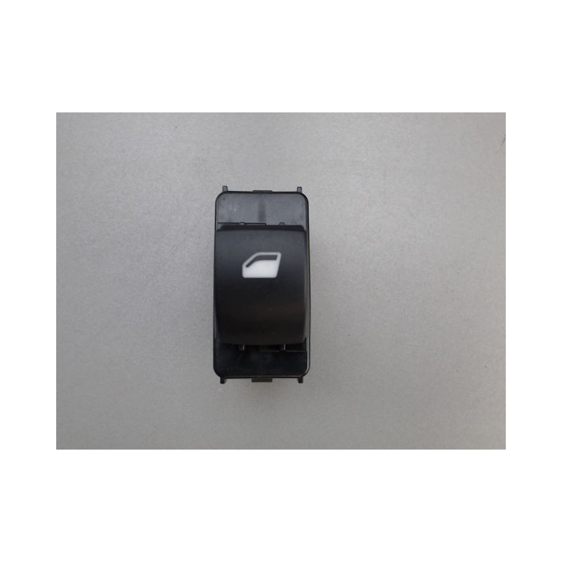COMMANDE LEVE-GLACE PORTE AVD PEUGEOT 207