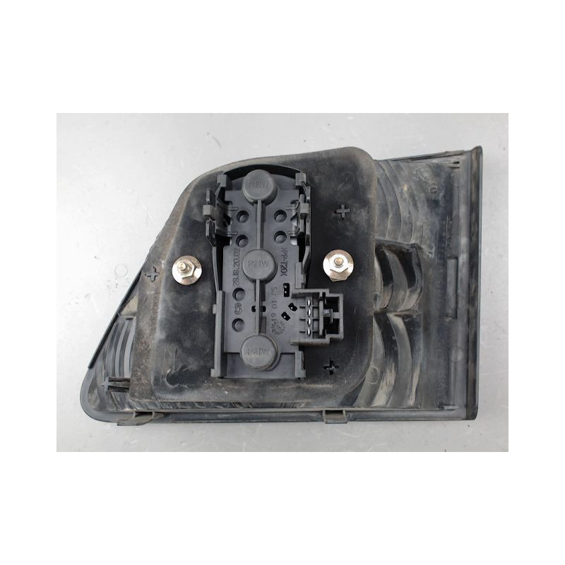 FEU ARRIERE INTERIEUR GAUCHE FIAT STILO