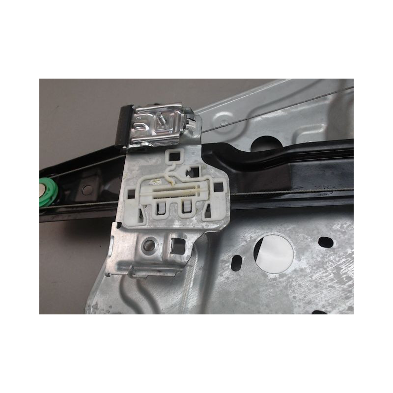 MECANISME LEVE-GLACE AVANT DROIT SKODA YETI