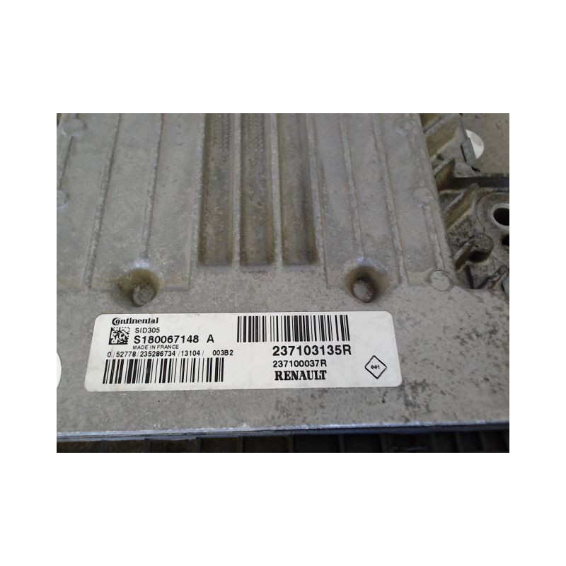 CALCULATEUR MOTEUR RENAULT FLUENCE