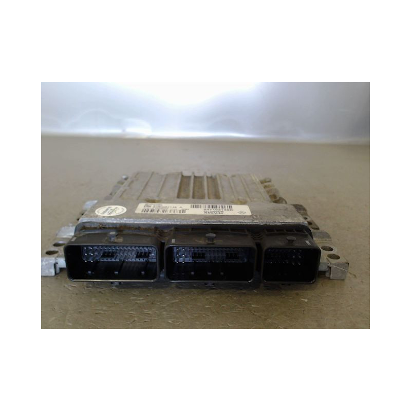 CALCULATEUR MOTEUR RENAULT FLUENCE
