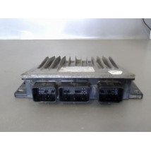 CALCULATEUR MOTEUR RENAULT CLIO