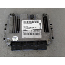 CALCULATEUR MOTEUR RENAULT MEGANE