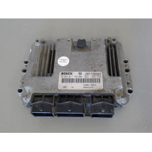 CALCULATEUR MOTEUR RENAULT MEGANE