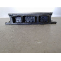 CALCULATEUR MOTEUR RENAULT MEGANE