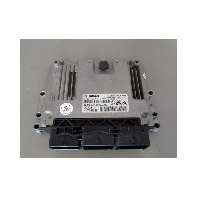 CALCULATEUR MOTEUR PEUGEOT 207