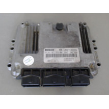 CALCULATEUR MOTEUR RENAULT MEGANE