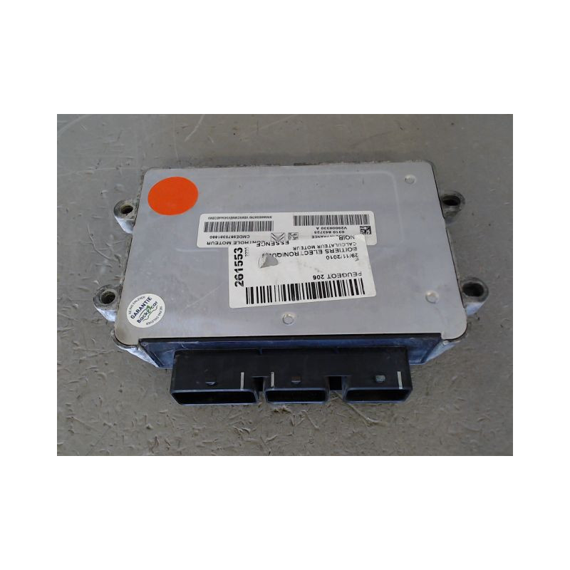 CALCULATEUR MOTEUR PEUGEOT 206