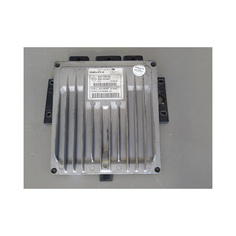 CALCULATEUR MOTEUR DACIA SANDERO
