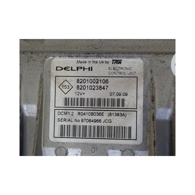 CALCULATEUR MOTEUR DACIA SANDERO