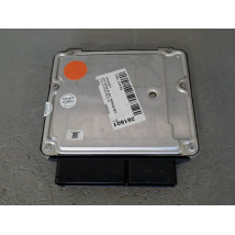 CALCULATEUR MOTEUR OPEL CORSA