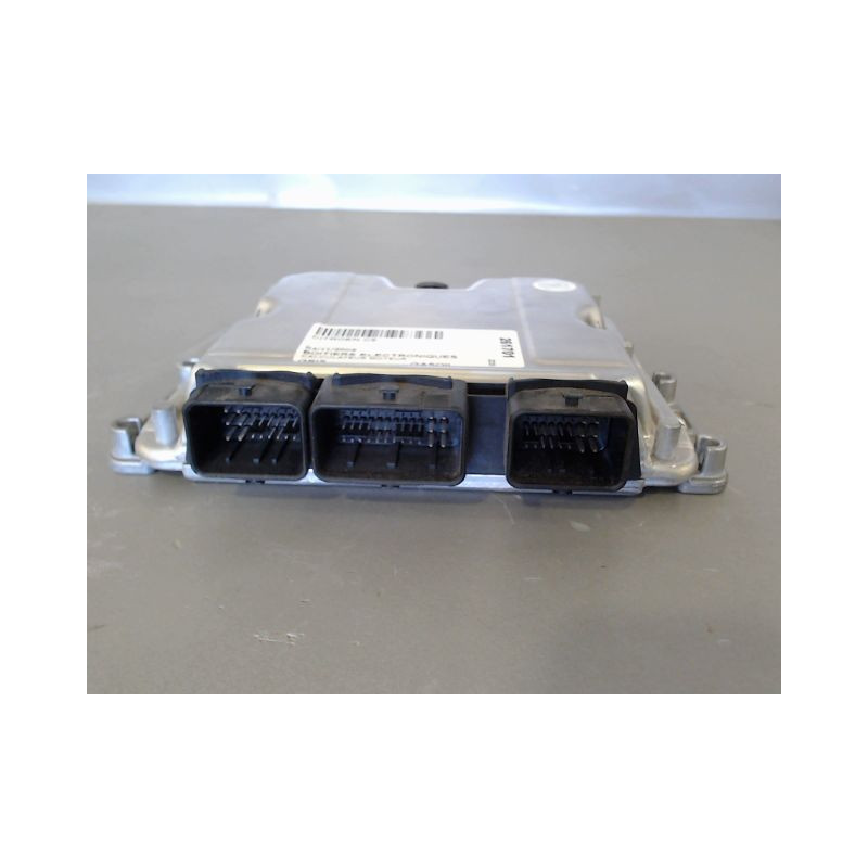 CALCULATEUR MOTEUR CITROEN C5