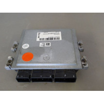 CALCULATEUR MOTEUR RENAULT MEGANE