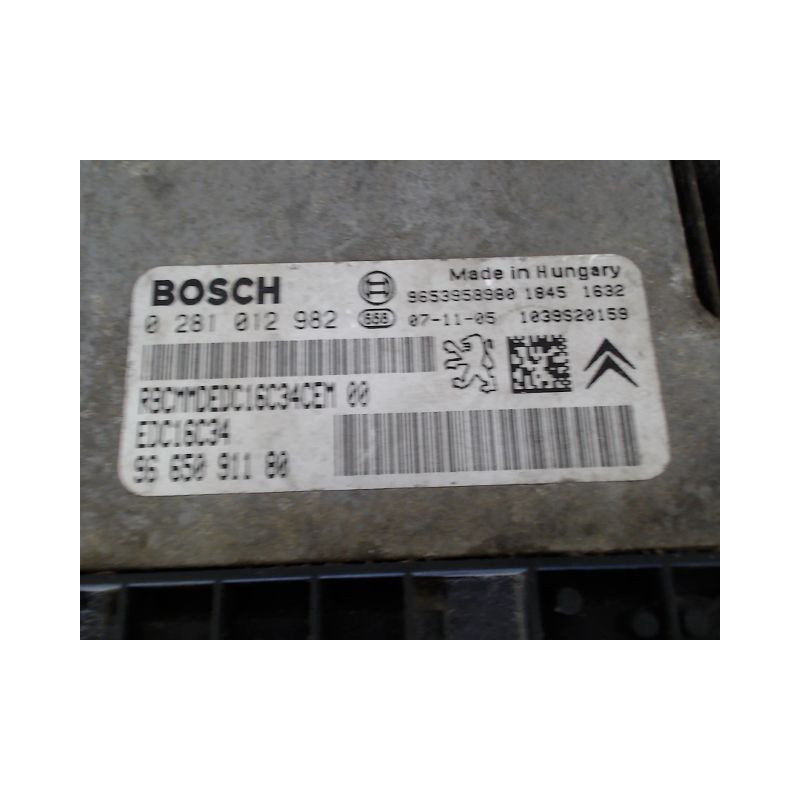 CALCULATEUR MOTEUR PEUGEOT EXPERT