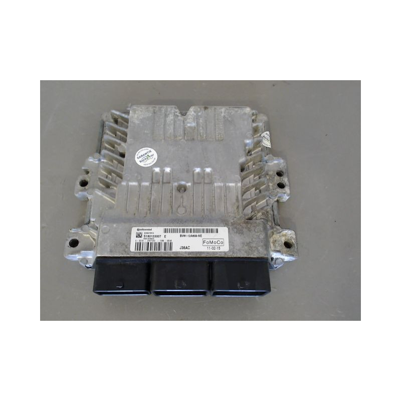 CALCULATEUR MOTEUR FORD FOCUS