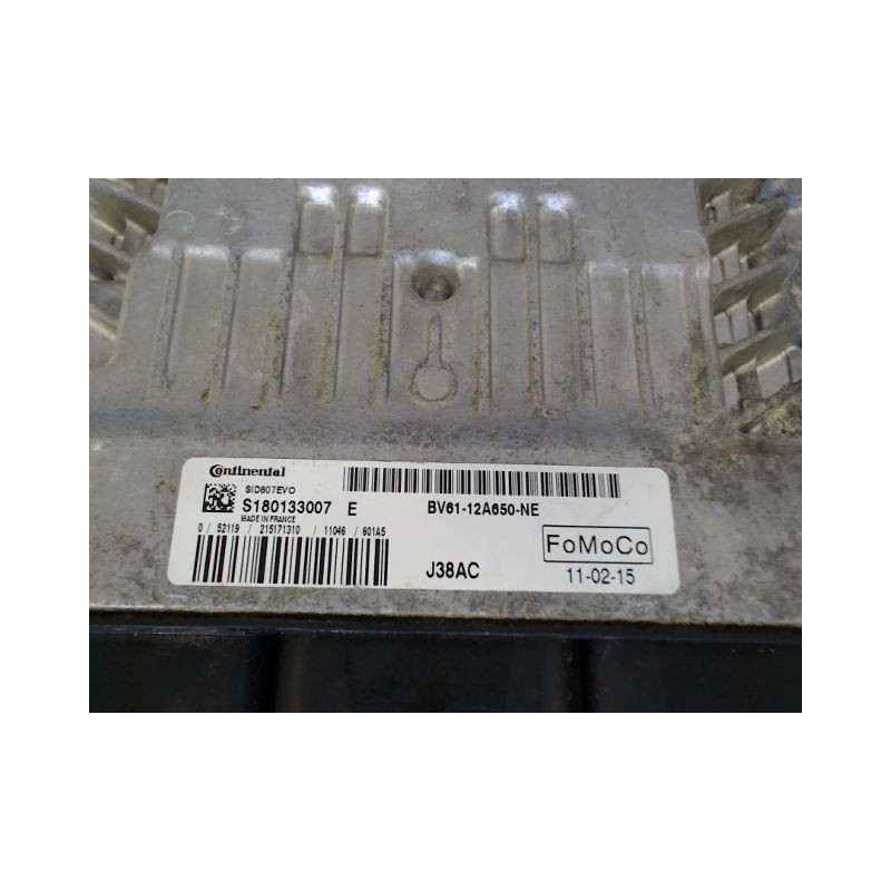 CALCULATEUR MOTEUR FORD FOCUS