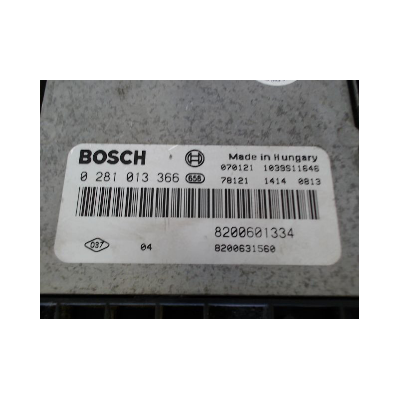 CALCULATEUR MOTEUR RENAULT MEGANE