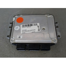 CALCULATEUR MOTEUR RENAULT MEGANE