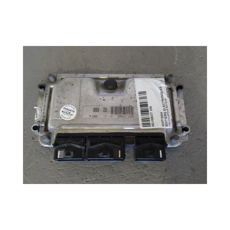 CALCULATEUR MOTEUR PEUGEOT 206