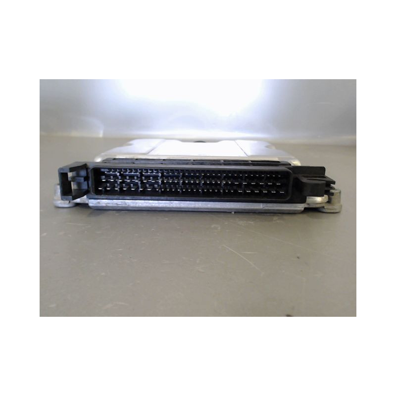 CALCULATEUR MOTEUR CITROEN XSARA