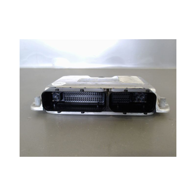 CALCULATEUR MOTEUR FORD GALAXY