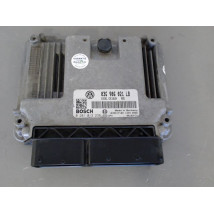 CALCULATEUR MOTEUR SKODA OCTAVIA