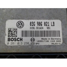 CALCULATEUR MOTEUR SKODA OCTAVIA