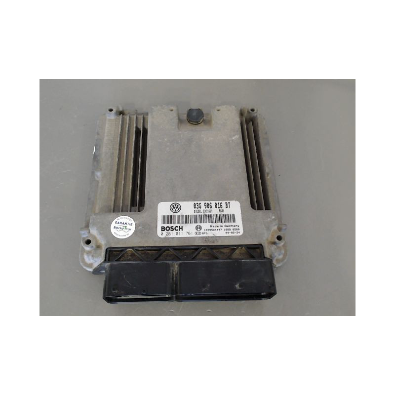 CALCULATEUR MOTEUR VOLKSWAGEN TOURAN