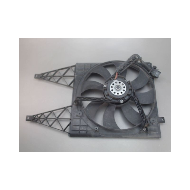 MOTEUR VENTILATEUR RADIATEUR VOLKSWAGEN POLO