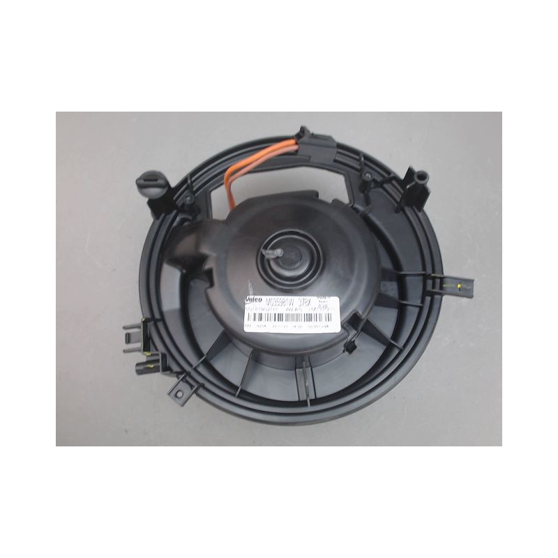 MOTEUR VENTILATEUR CHAUFFAGE VOLKSWAGEN T-ROC